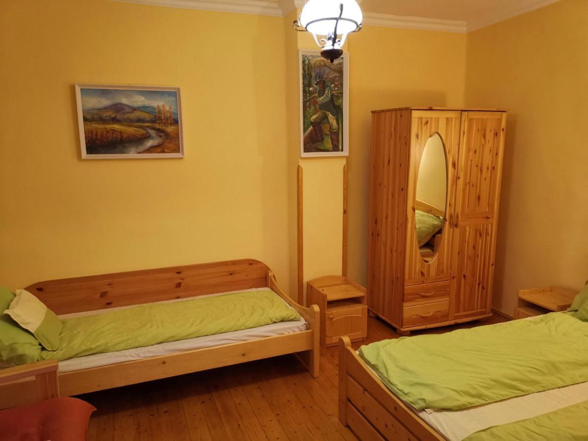 Viktor Vendeghaz Apartment Tokaj Luaran gambar
